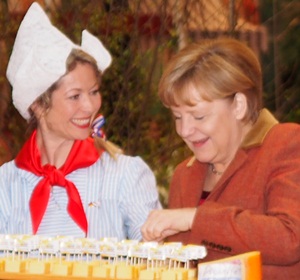 Angela Merkel und Frau Antje - Erffnungsrundgang Grne Woche 2013