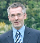 Dr. Reinhard Pauw