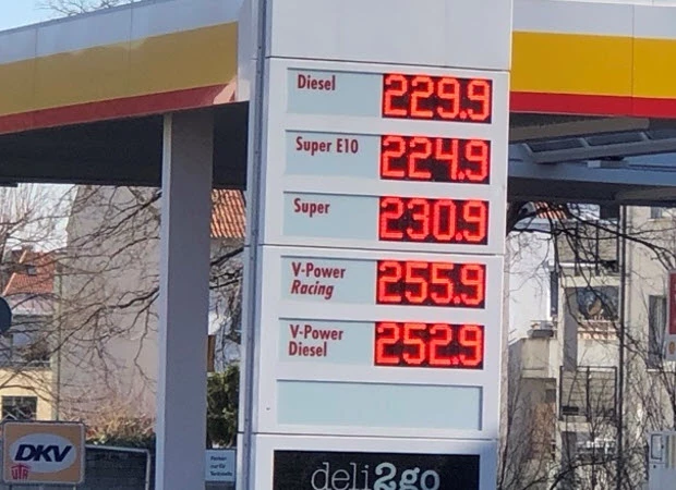 Explodierende Kraftstoffpreise